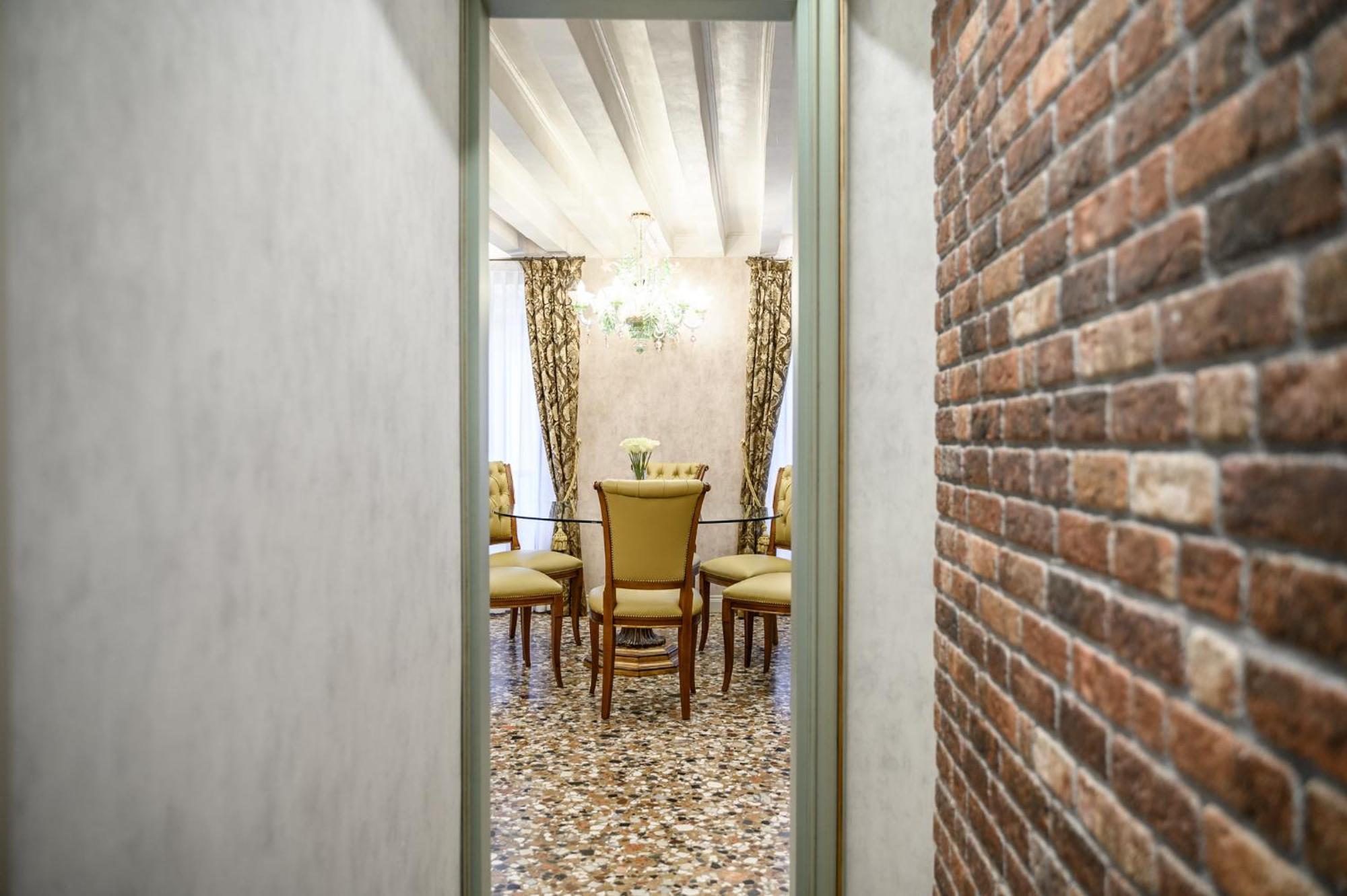 Апартаменти Ca Rialto 4122 - Luxury Terrace Венеція Екстер'єр фото