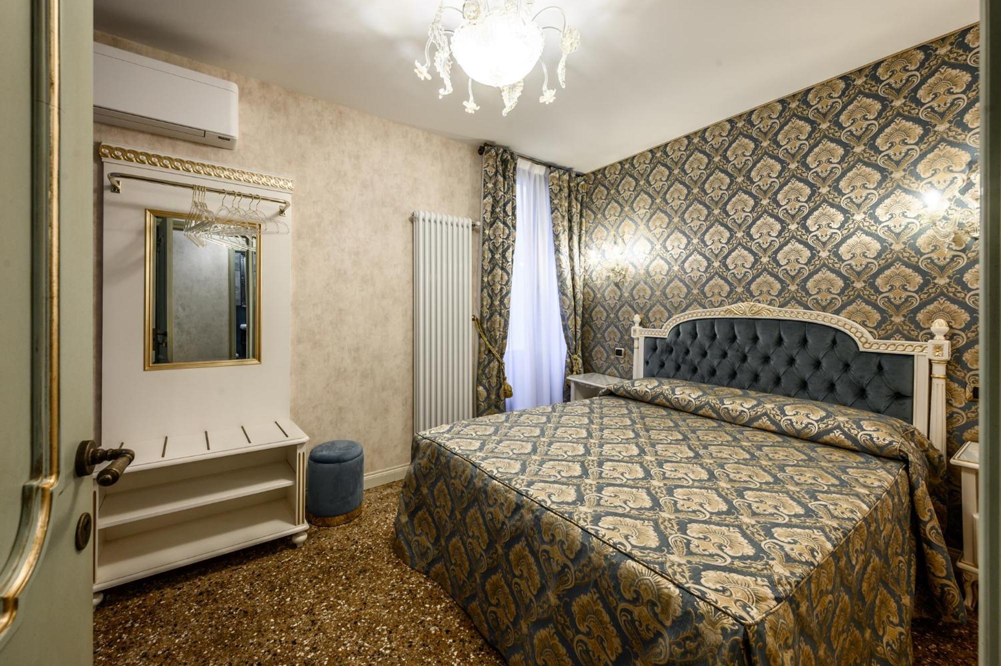Апартаменти Ca Rialto 4122 - Luxury Terrace Венеція Екстер'єр фото