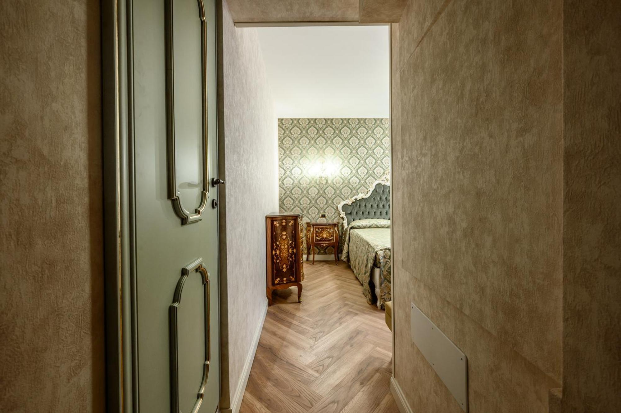 Апартаменти Ca Rialto 4122 - Luxury Terrace Венеція Екстер'єр фото