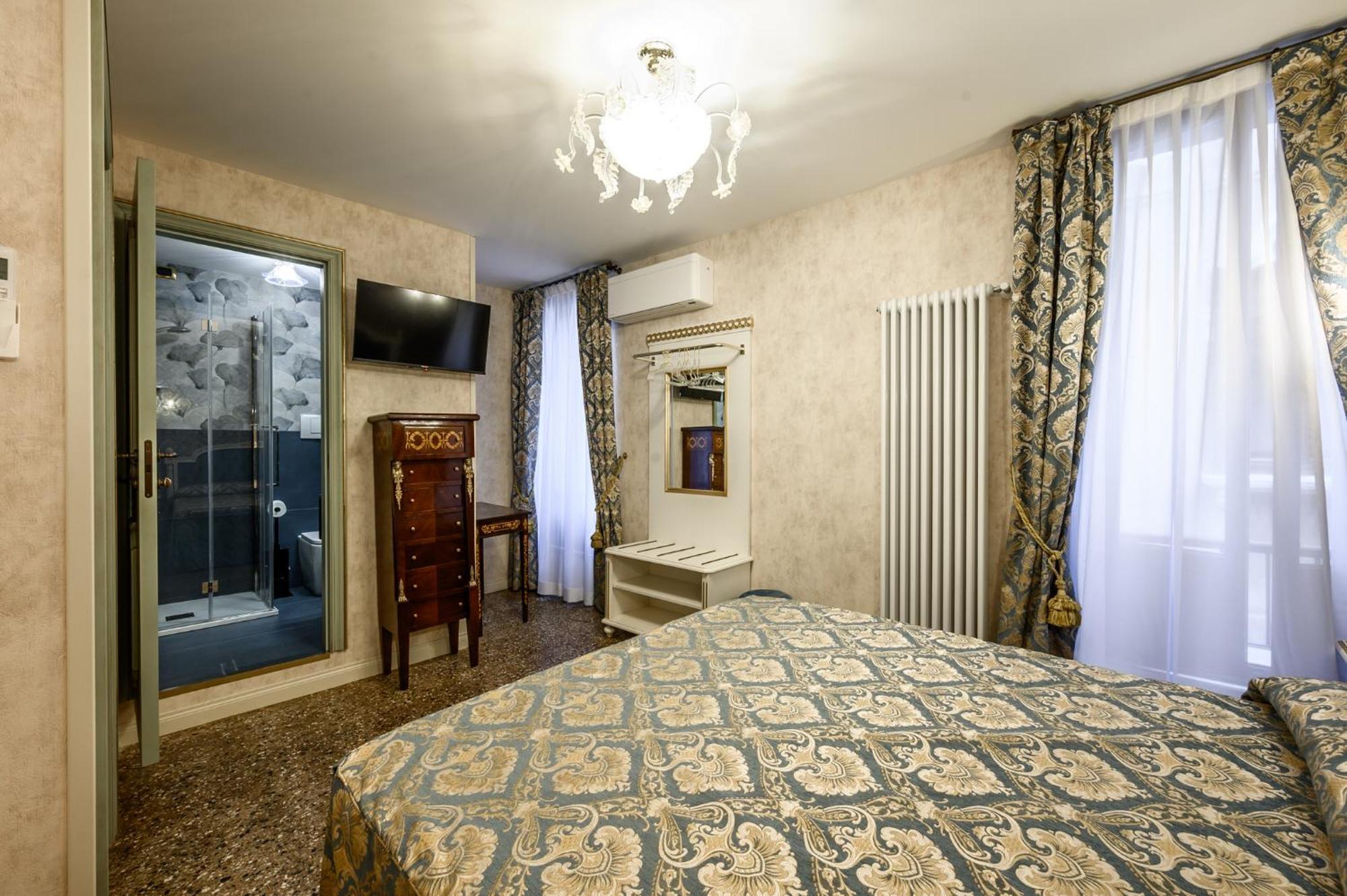 Апартаменти Ca Rialto 4122 - Luxury Terrace Венеція Екстер'єр фото